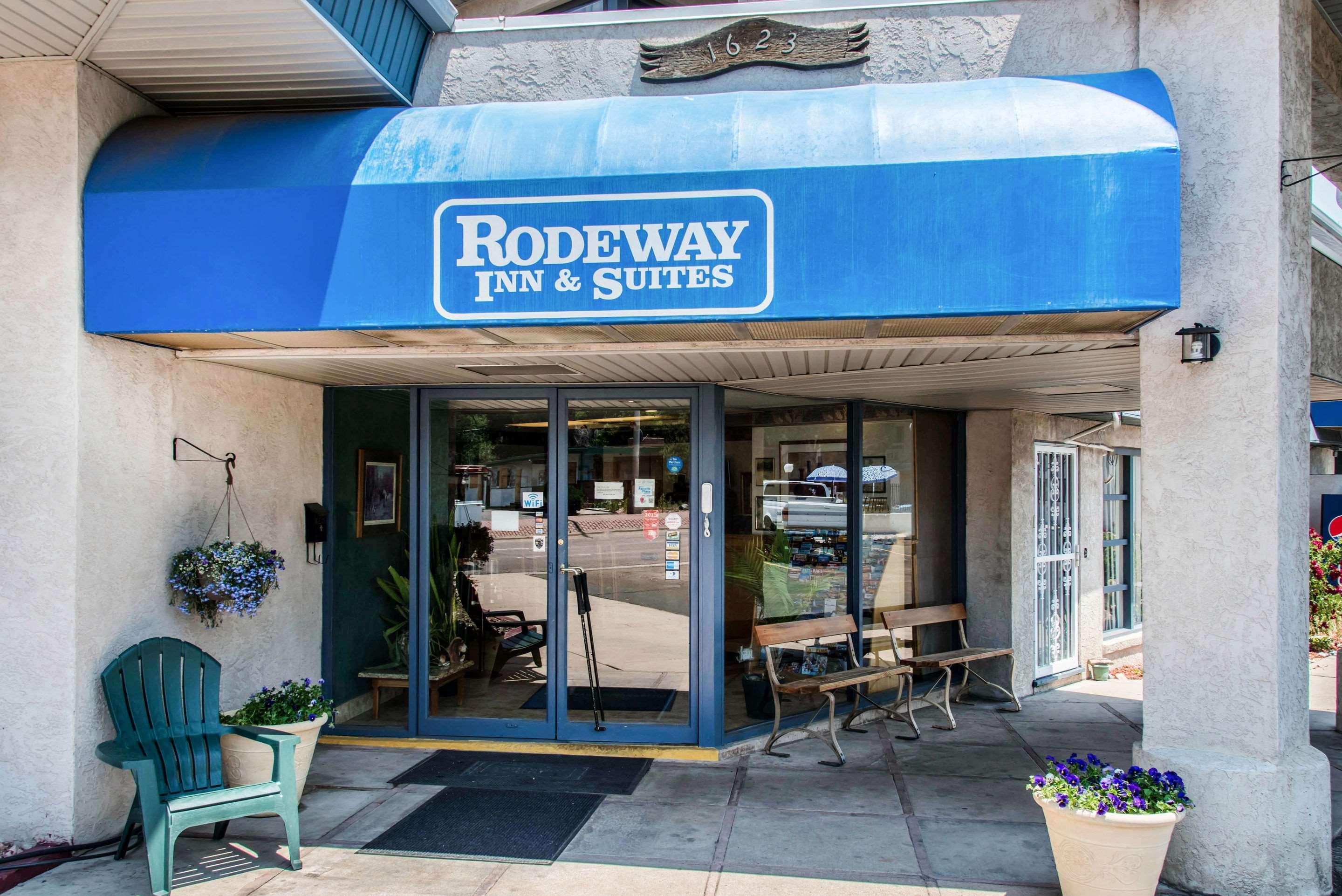 Rodeway Inn & Suites Colorado Springs Eksteriør bilde
