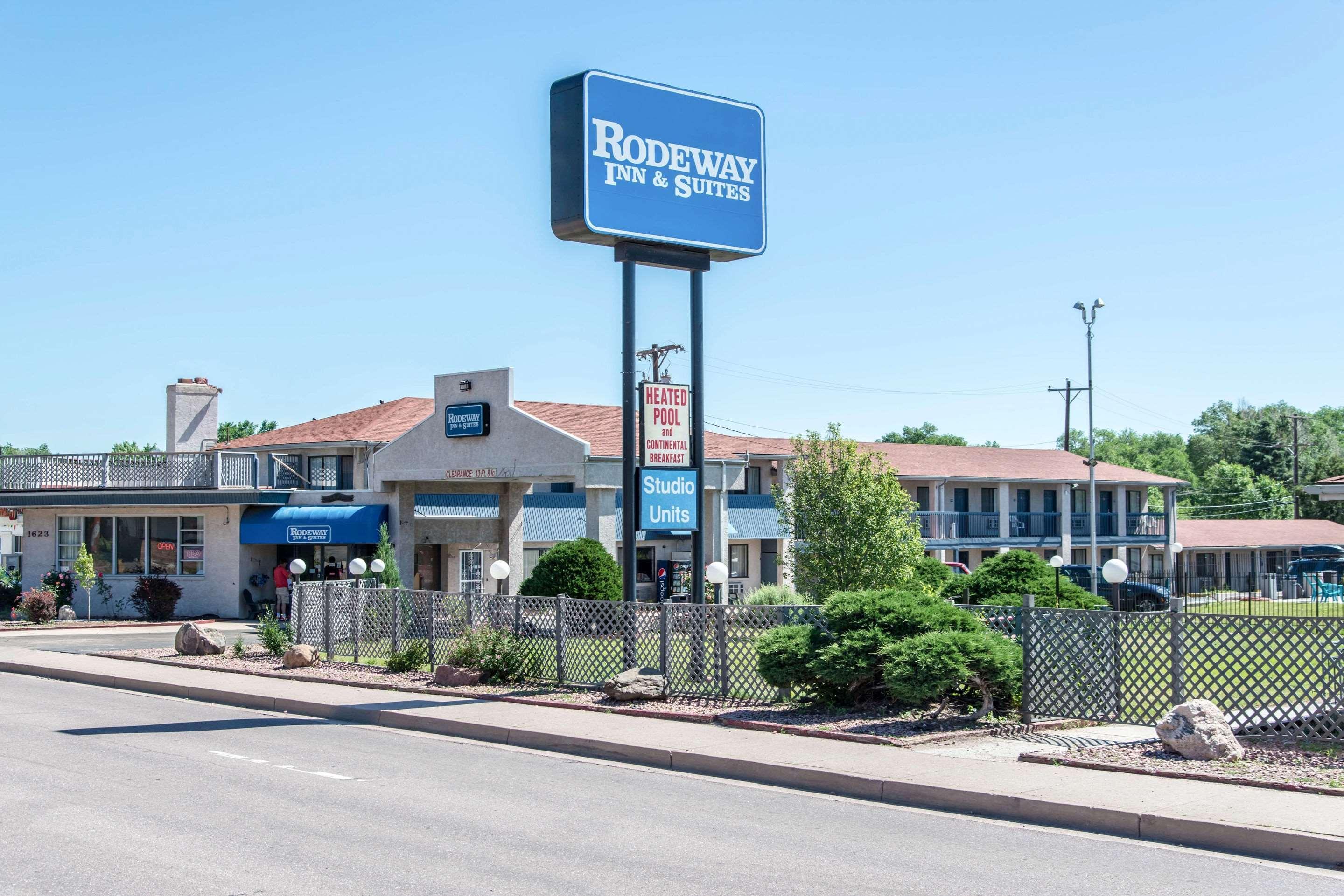 Rodeway Inn & Suites Colorado Springs Eksteriør bilde